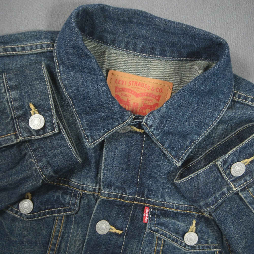Y2K Levi's Trucker Dark Wash Boy Denim Jacket XL Faded Classic Americana Moto